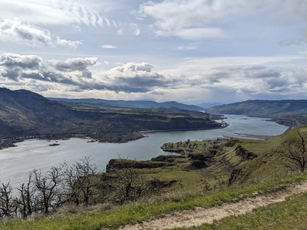 two roads on each side of the gorge